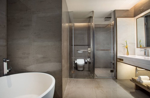 Cangshan Hotel | Crowne Plaza Fuzhou South by IHG