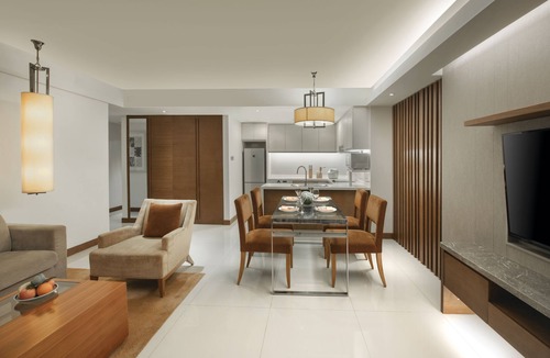 Yuexiu Hotel | Crowne Plaza Guangzhou City Centre by IHG