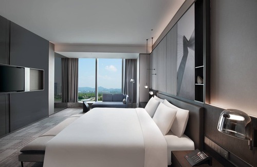Jianggan Hotel | Crowne Plaza Hangzhou Science City by IHG