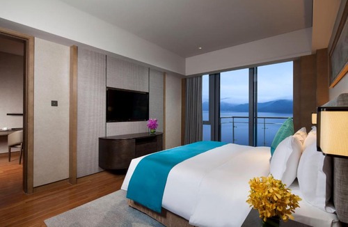 Xin'anjiang Resort | Crowne Plaza Hangzhou Thousand Island Lake by IHG
