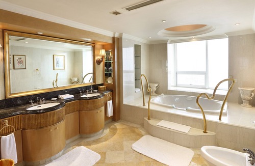 Qingdao City Center Hotel | Crowne Plaza Hotel Qingdao by IHG