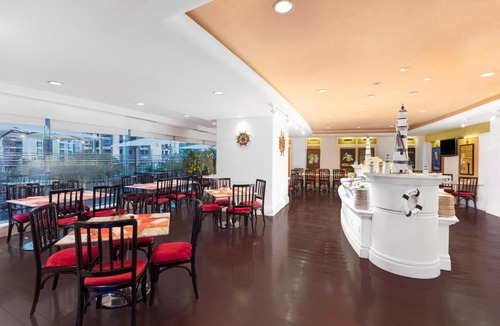 Luohu Hotel | Crowne Plaza Hotel & Suites Landmark Shenzhen by IHG