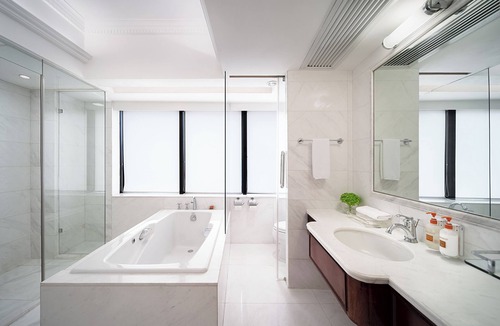 Luohu Hotel | Crowne Plaza Hotel & Suites Landmark Shenzhen by IHG