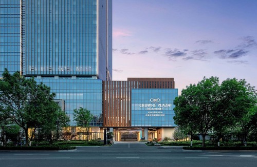 Huaiyin Hotel | Crowne Plaza Jinan Runhua Hotel by IHG