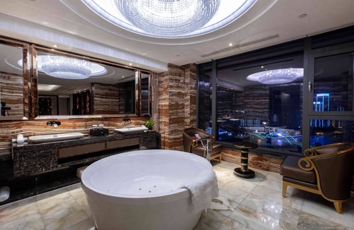 Yanchang Road Subdistrict Hotel | Crowne Plaza Lanzhou by IHG