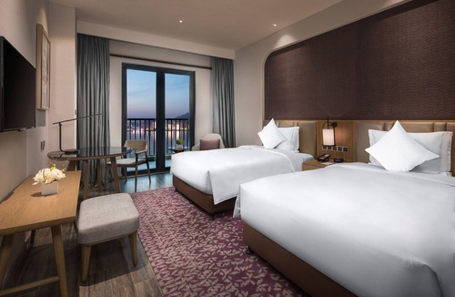 Huangdao Hotel | Crowne Plaza Qingdao Oriental Movie Metropolis by IHG