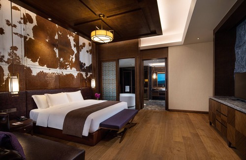 Changbai Mountain North Slope Hotel | Crowne Plaza Resort Changbaishan Hot Spring by IHG