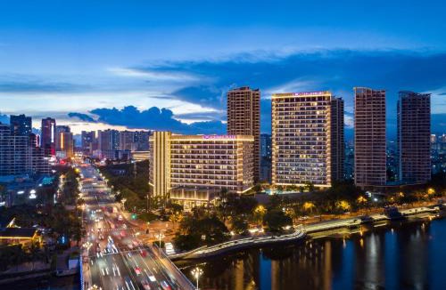 Sanya Resort | Crowne Plaza Sanya City Center by IHG