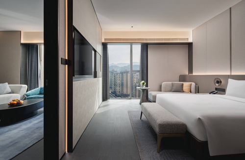 Shangluo Hotel | Crowne Plaza Shangluo by IHG
