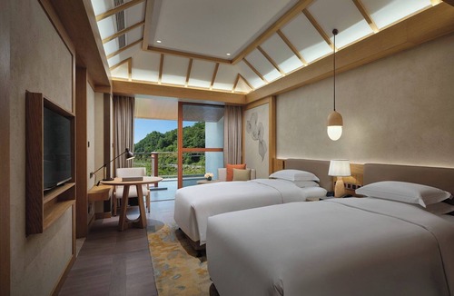 Shennongjia Hotel | Crowne Plaza Shennongjia by IHG