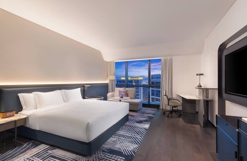 Wuzhong Hotel | Crowne Plaza Suzhou Taihu Lake By Ihg