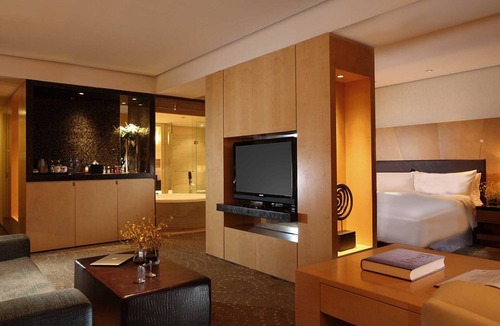 Dongli Hotel | Crowne Plaza Tianjin Binhai by IHG