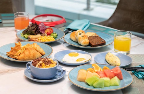 Hongshan Hotel | Crowne Plaza Wuhan Optics Valley by IHG