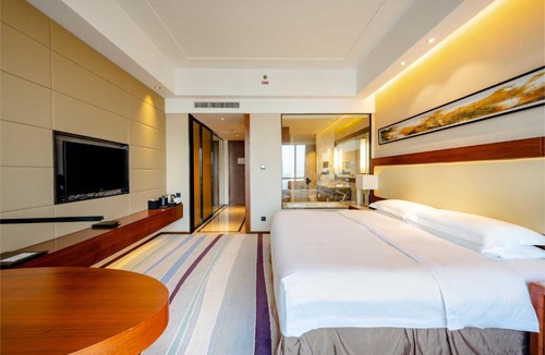 Dianjishang Hotel | Crowne Plaza Wuxi Taihu by IHG