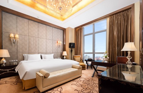 Fangcheng Hotel | Crowne Plaza Xiangyang by IHG