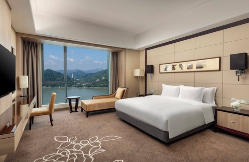 Wujiagang Hotel | Crowne Plaza Yichang by IHG