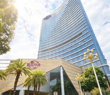 Longwen District Hotel | Crowne Plaza Zhangzhou by IHG