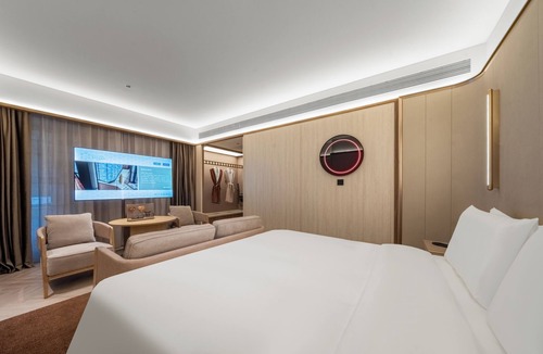 Yongchuan Hotel | Crystal Hotel Chongqing Jialing River