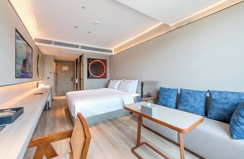 Shajing Hotel | Crystal Hotel Huafa Ice and Snow World
