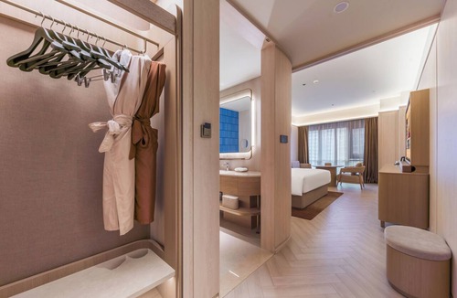 Shibei Hotel | Crystal Hotel Qingdao Taidong St.