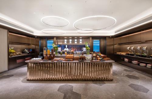 Chengyang Hotel | Crystal Hotel Qingdao The Mall of Splendors