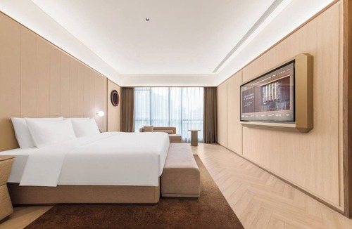 Jitigangcun Hotel | Crystal Orange Dongguan Huangjiang