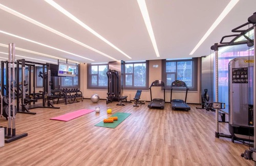 Xuhui Hotel | Crystal Orange Hotel Shanghai Caohejing Yishan Road