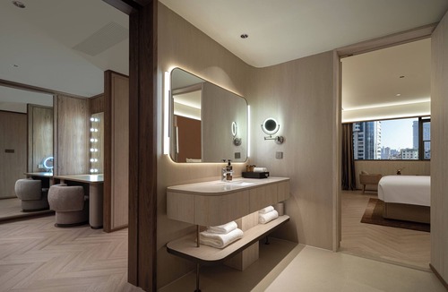 Shinan District Hotel | Crystal Orange Qingdao May Fourth Square