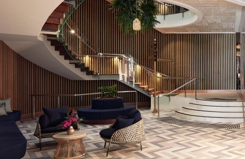 Cairns Central Business District Hotel | Crystalbrook Flynn