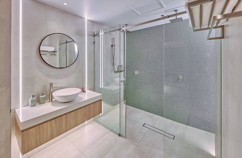 Cairns Central Business District Hotel | Crystalbrook Flynn