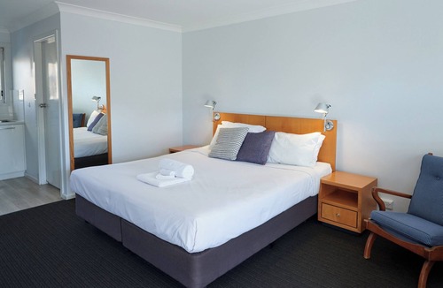 Culburra Beach Hotel | Culburra Beach Motel
