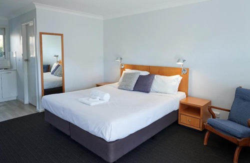 Culburra Beach Hotel | Culburra Beach Motel