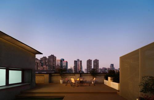 Qinhuai Qu Hostel | Cut wood youth hostel
