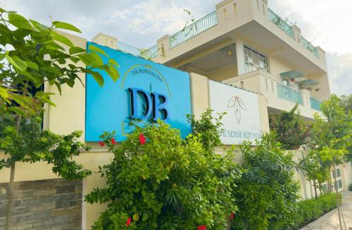 Agra House | Dá Bungalow - A Vacation Abode