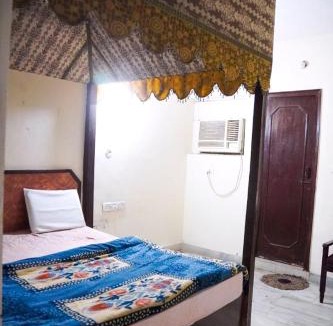 Taj Ganj Hotel | D Season Hotel