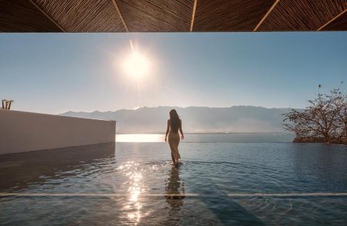Dali Town Hotel | Dali Fanchen Half-Mountain Seaview Resort Hotel