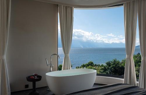 Manjiang House | Dali Seaside Garden Villa &Dali Airport,Train st'ation&English speaking