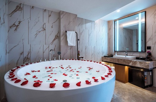Xiaguan Hotel | Dali Shushanju Seaview Holiday Villa