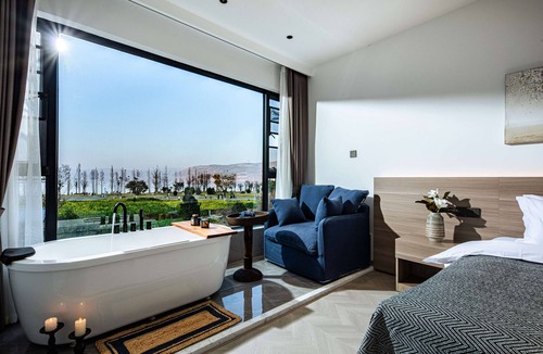 Dali Town Hotel | Dali Water Cloud Pavilion Ocean View