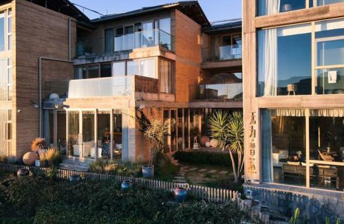 Caicun Hotel | Dali Wuwei Puruohaijing Hotel大理无为普若海景酒店
