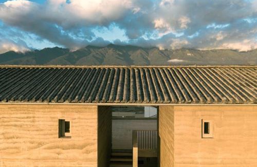 Caicun Hotel | Dali Wuwei Puruohaijing Hotel大理无为普若海景酒店