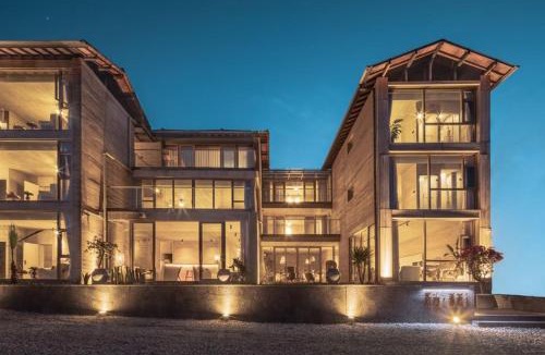 Caicun Hotel | Dali Wuwei Puruohaijing Hotel大理无为普若海景酒店