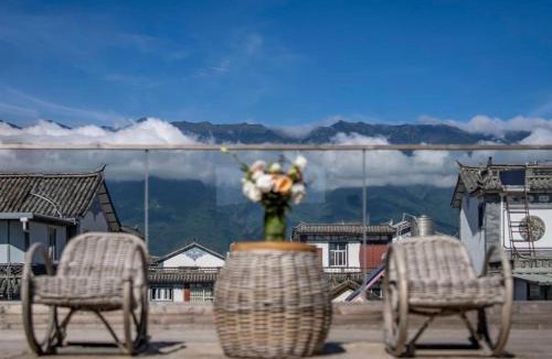 Caicun Hotel | Dali Wuwei Puruohaijing Hotel大理无为普若海景酒店
