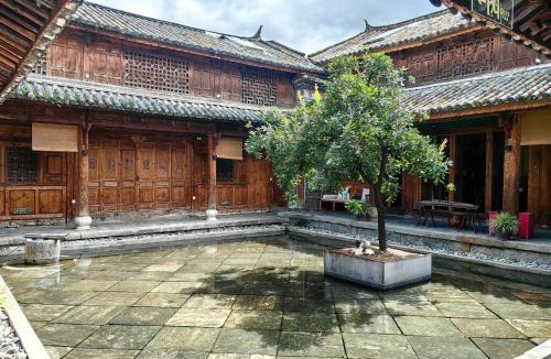 Xizhou Hotel | Dali Xizhou Jiakedi 大理喜洲甲科第古宅文化民宿