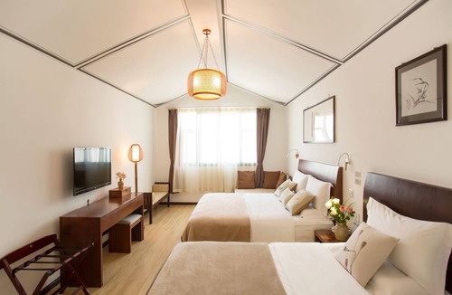 Dali Ancient Town Bed & Breakfast | Dali Yanyuan Mountain Retreat（大理晏清山居客栈)