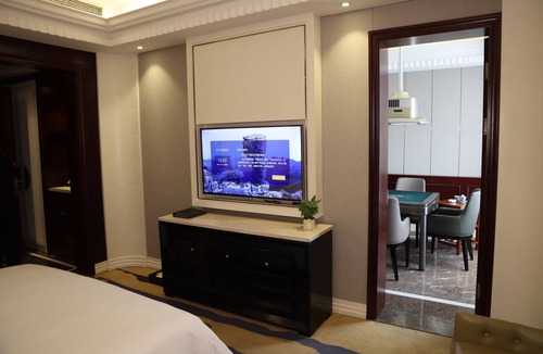 Tongren Hotel | Dalong Century Bojun Hotel