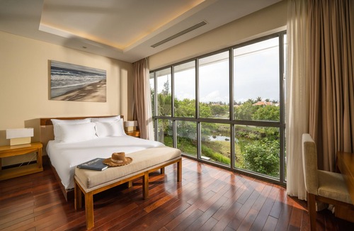 Ngu Hanh Son Hotel | Danang Ocean Beach Villa
