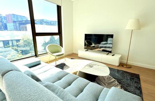 Chinatown Apartment | Darling Harbor living - Sydney 2 beds condo pool