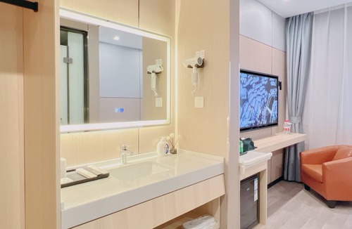 Jing'an Hostel | Dayin International Youth Hostel - People's Square & Old Town