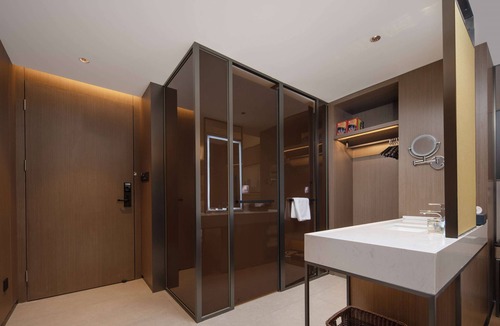 Chongqing Hotel | Days Hotel By Wyndham Chongqing Chenjiaping